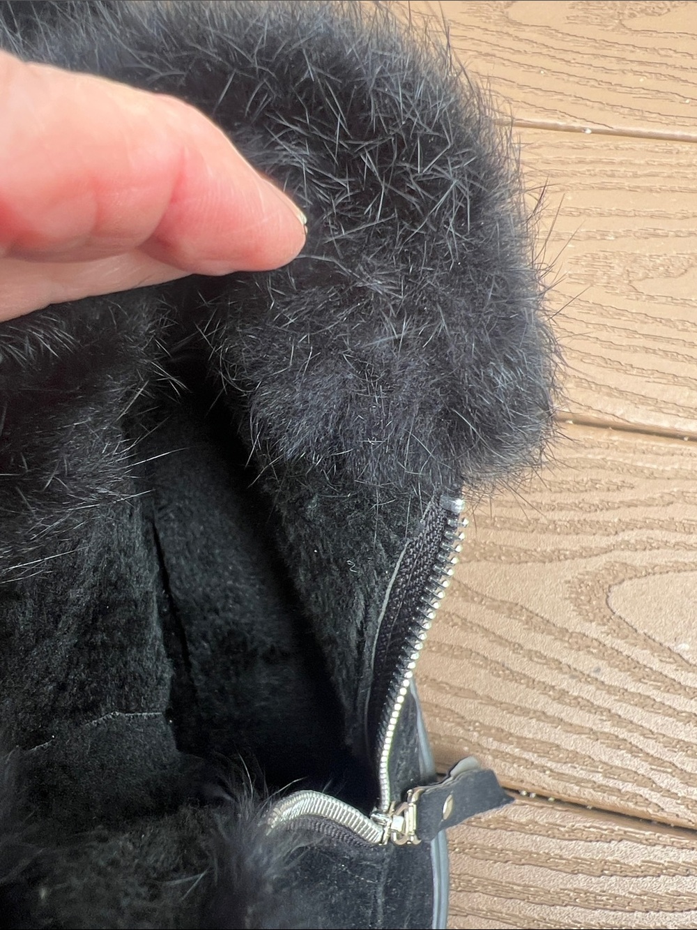 Source Unknown Black Faux-Fur Zip Ankle Winter Boots - Picture 7 of 9